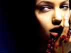 AngelinaJolie1024x768c